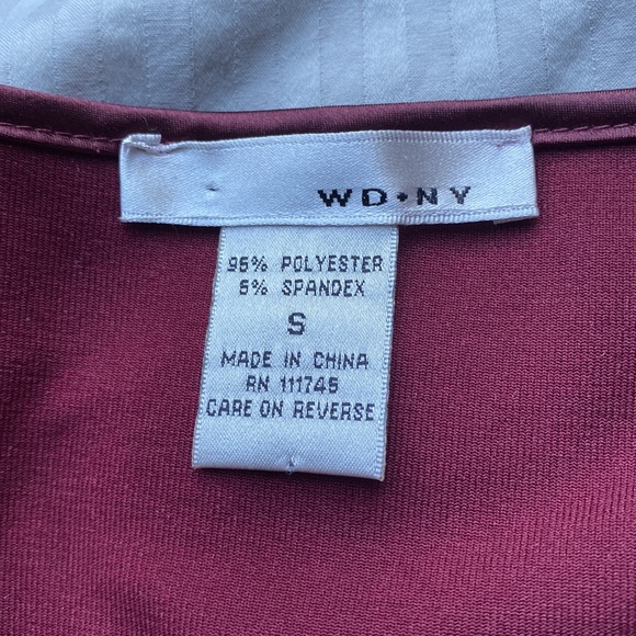 Bloomingdale’s WD NY velvet top - Picture 6 of 6